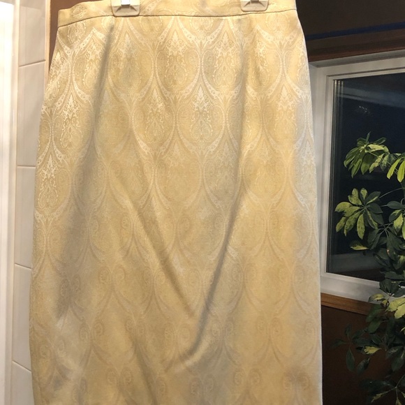 Mother of the bride/groom dress size 12p - Picture 11 of 16